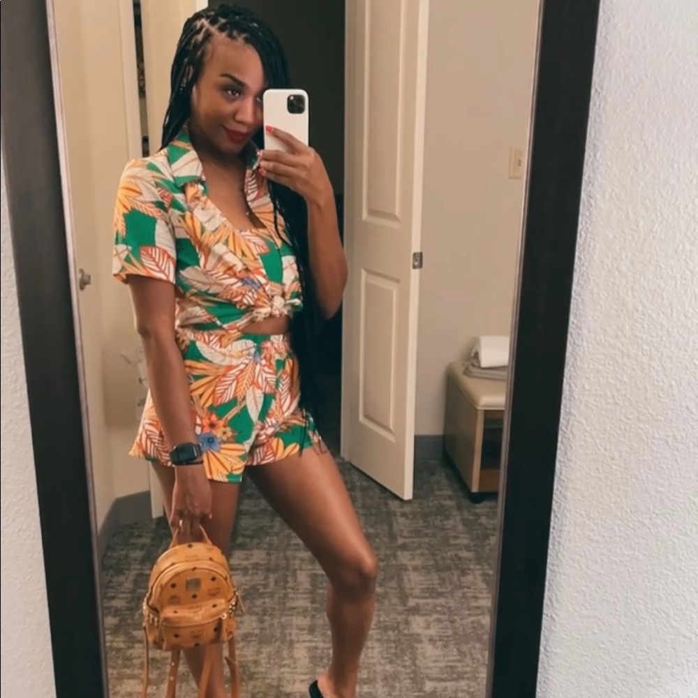 SHEIN, 3 Piece Short Set, Tropical, Size US 4